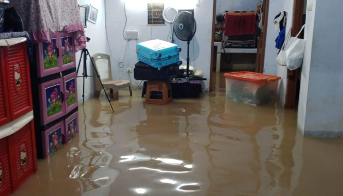 Banjir Dua Hari Lumpuhkan Aktivitas Warga Sambirata, Perbaikan Tanggul Dipertanyakan