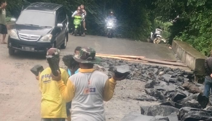 PUPR Lebak Gercep Tangani Kerusakan Jalan di Tanjakan Tajur Cikulur