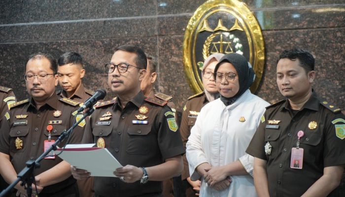 Mantan Pj Gubernur Sulsel Ditahan, Kejati Ungkap Dugaan Korupsi Pengadaan Bibit Nanas Rp60 Miliar