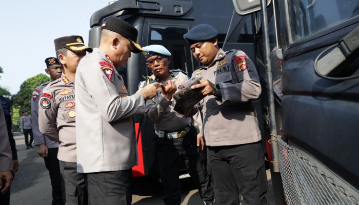 Polda Banten Laksanakan Pengecekan Kesiapan Kendaraan Dinas untuk Pengamanan Hari Buruh