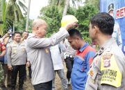 Kapolres Martua Silitonga Dampingi Kapolda Banten Resmikan Revitalisasi JMPP Penghubung Dua Desa di Anyer
