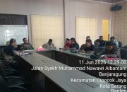 KOALISI BADDAK BANTEN GELAR UNRAS DAN SERAHKAN BERKAS DUGAAN RANGKAP JABATAN ( AH ) SEBAGAI ANGGOTA DPRD KOTA SERANG