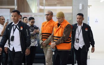 KPK Tahan 2 Tersangka Dugaan TPK Pembagian Kuota Ibadah Haji Indonesia Tahun 2023-2024