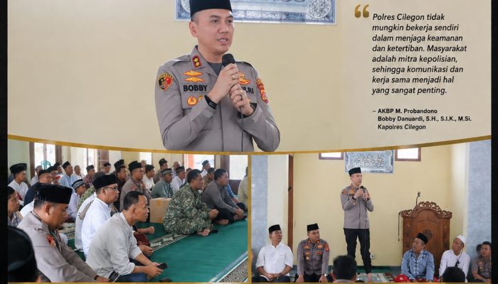Jumat Keliling di Anyer, Kapolres Cilegon Edukasi Orang Tua agar Anak Tidak Mudah Terprovokasi