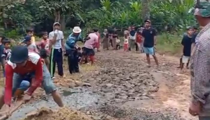Jalan Cikiara Tak Bertahan Lama, Warga Soroti Perbaikan Senilai Rp215 Juta